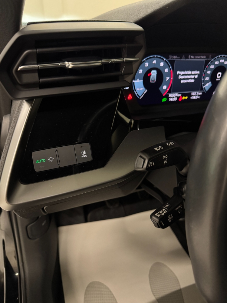 Audi A3 Sportback 30 TFSI básico foto 8