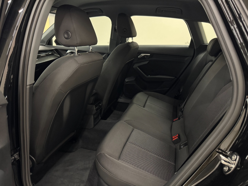 Audi A3 Sportback 30 TFSI básico foto 11