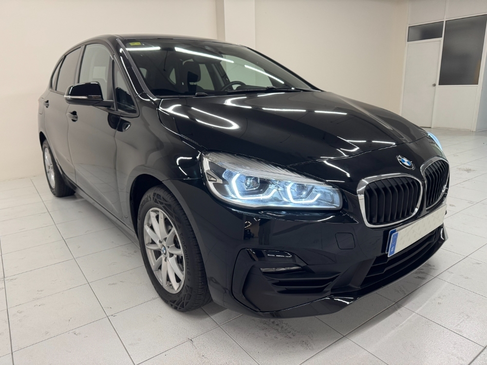 BMW Serie 2 216 d foto 3