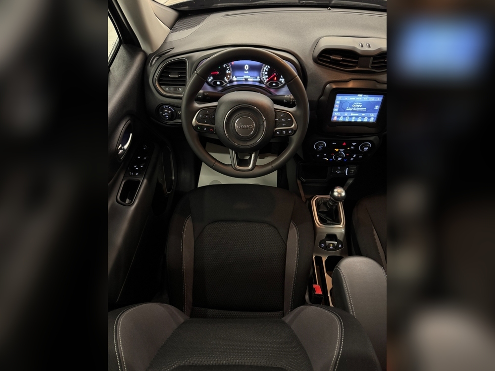 Jeep Renegade Limited FWD foto 13