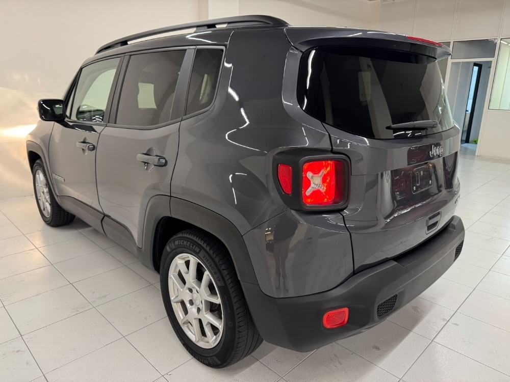 Jeep Renegade Limited FWD foto 24