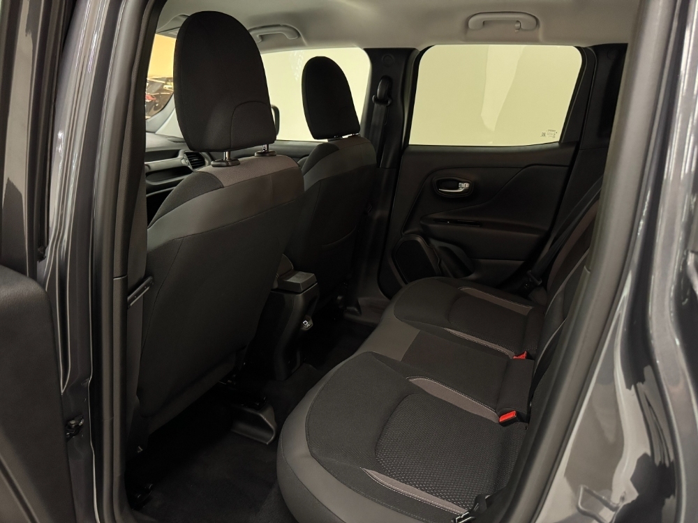 Jeep Renegade Limited FWD foto 11