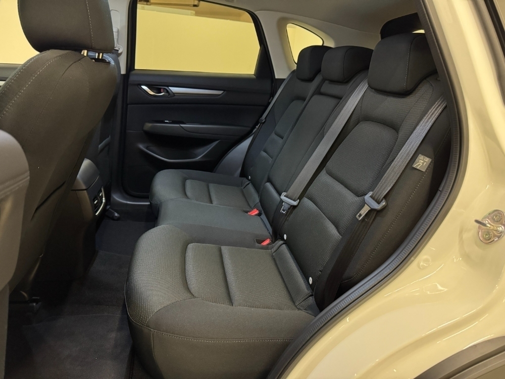 Mazda CX-5 Center-Line Plus 2WD foto 7