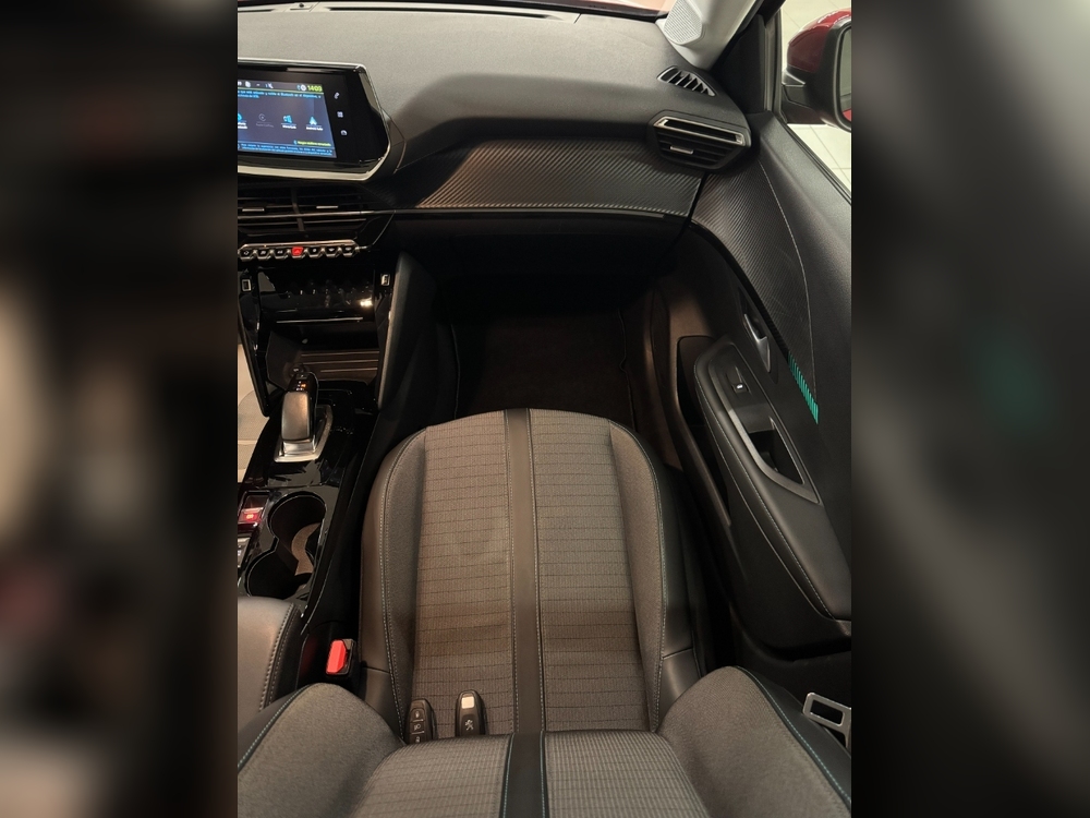 Peugeot e-208 Allure Pack foto 15