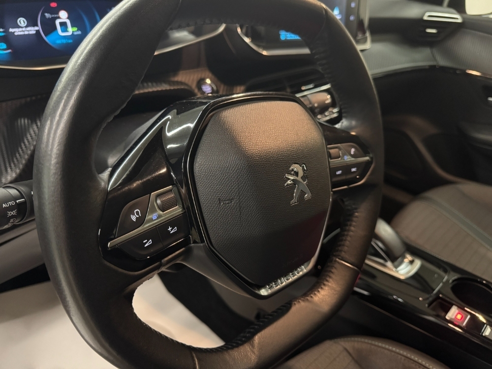 Peugeot e-208 Allure Pack foto 7