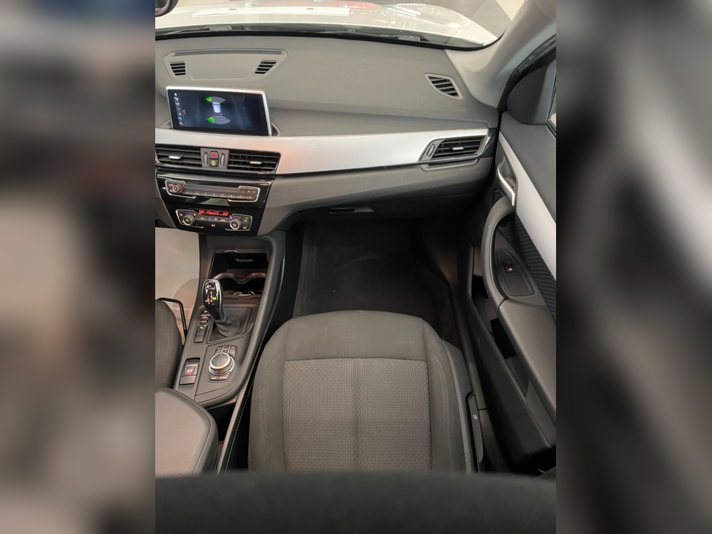 BMW Serie X1 sDrive 18d foto 12