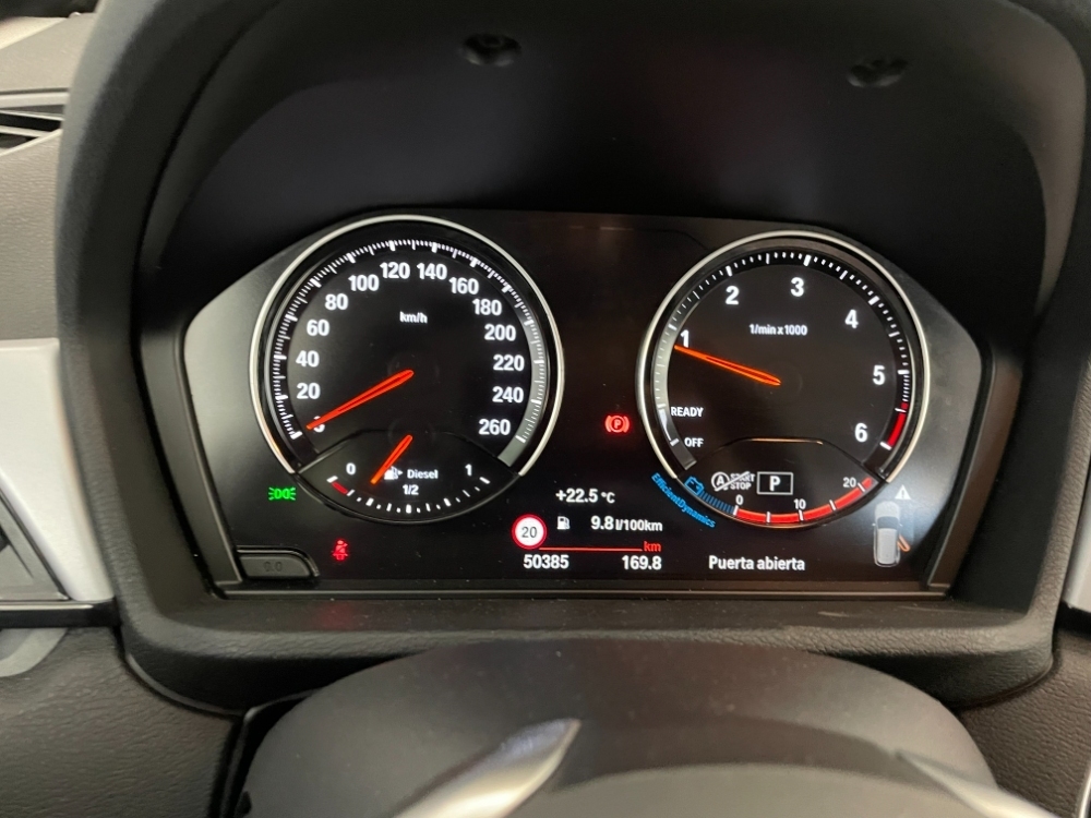 BMW Serie X1 sDrive 18d foto 17