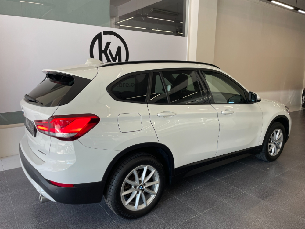 BMW Serie X1 sDrive 18d foto 18