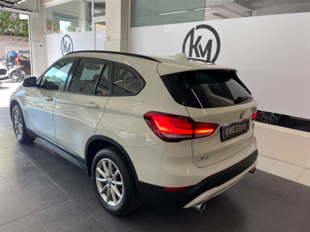 BMW Serie X1 sDrive 18d foto 19