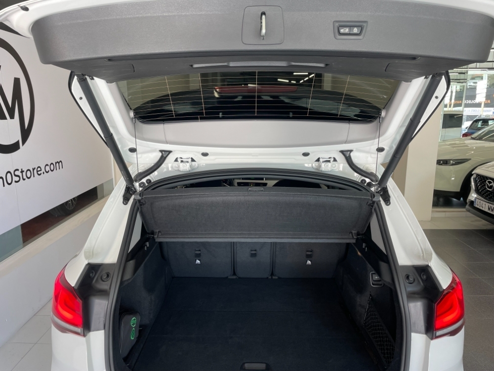 BMW Serie X1 sDrive 18d foto 9