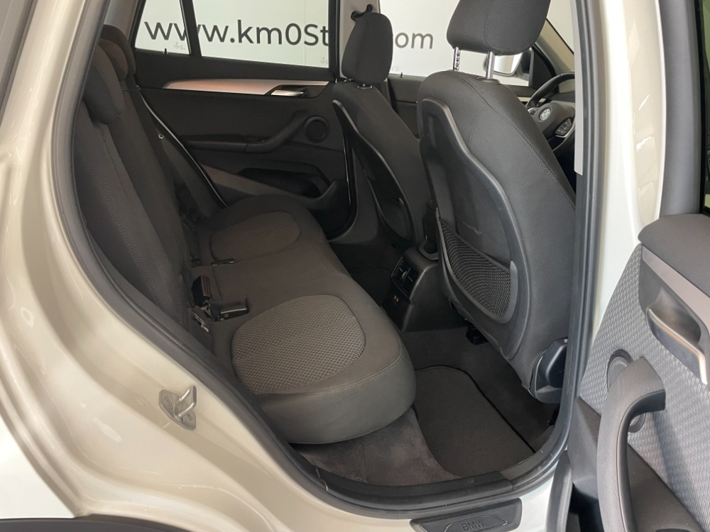BMW Serie X1 sDrive 18d foto 10