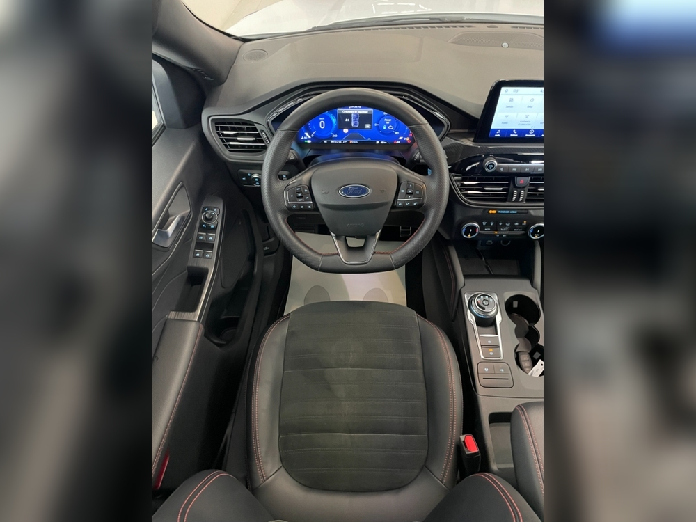Ford Kuga Hybrid ST-Line X foto 12