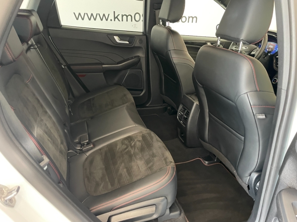 Ford Kuga Hybrid ST-Line X foto 9