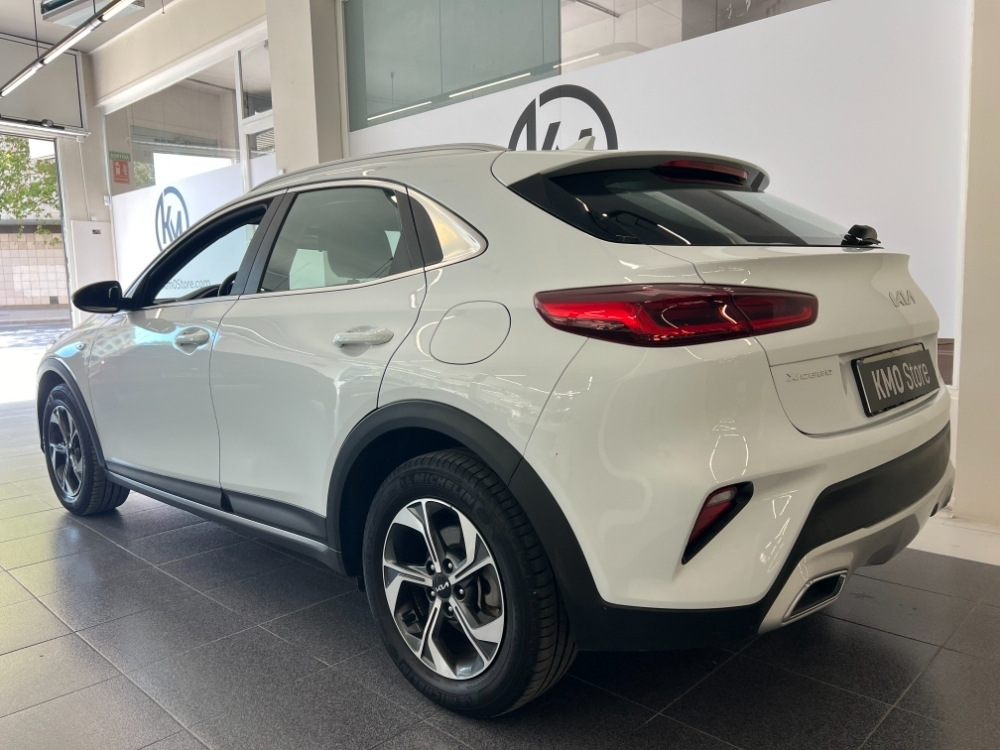 Kia XCeed Concept foto 11