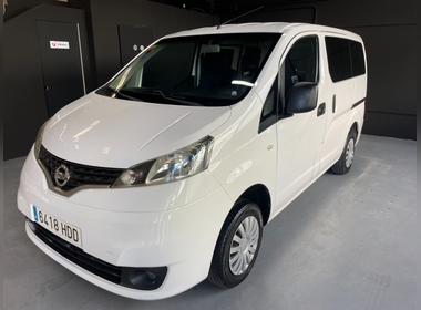 Nissan - NV200